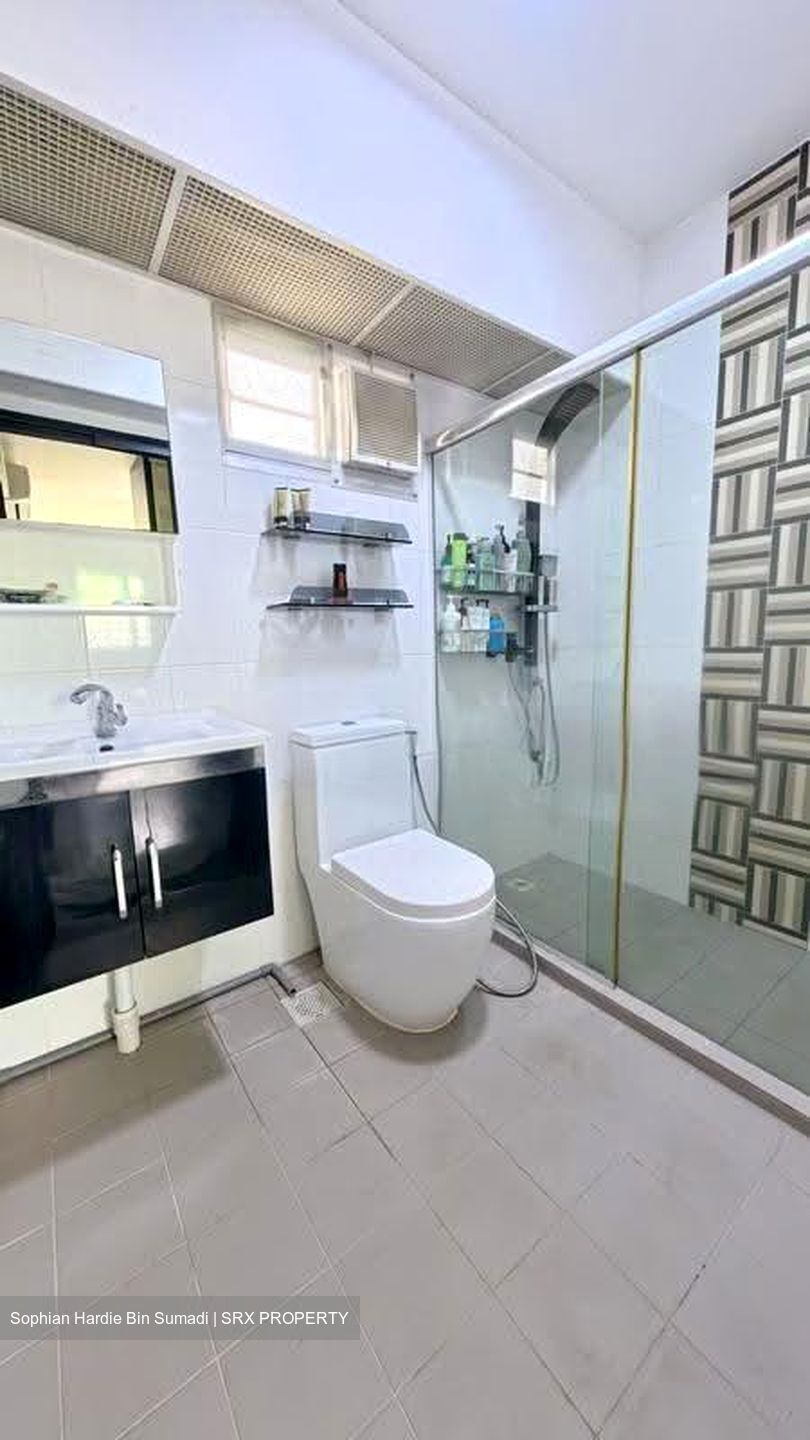 Blk 871B Tampines Greenlace (Tampines), HDB 5 Rooms #624125421